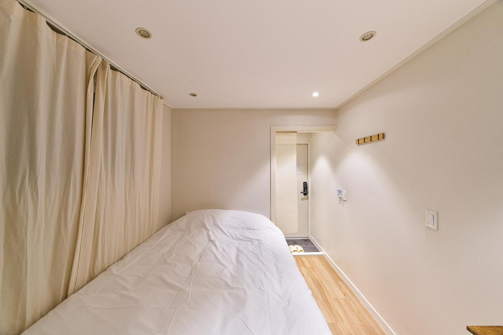 Life In Insa Hostel Seoul Ngoại thất bức ảnh
