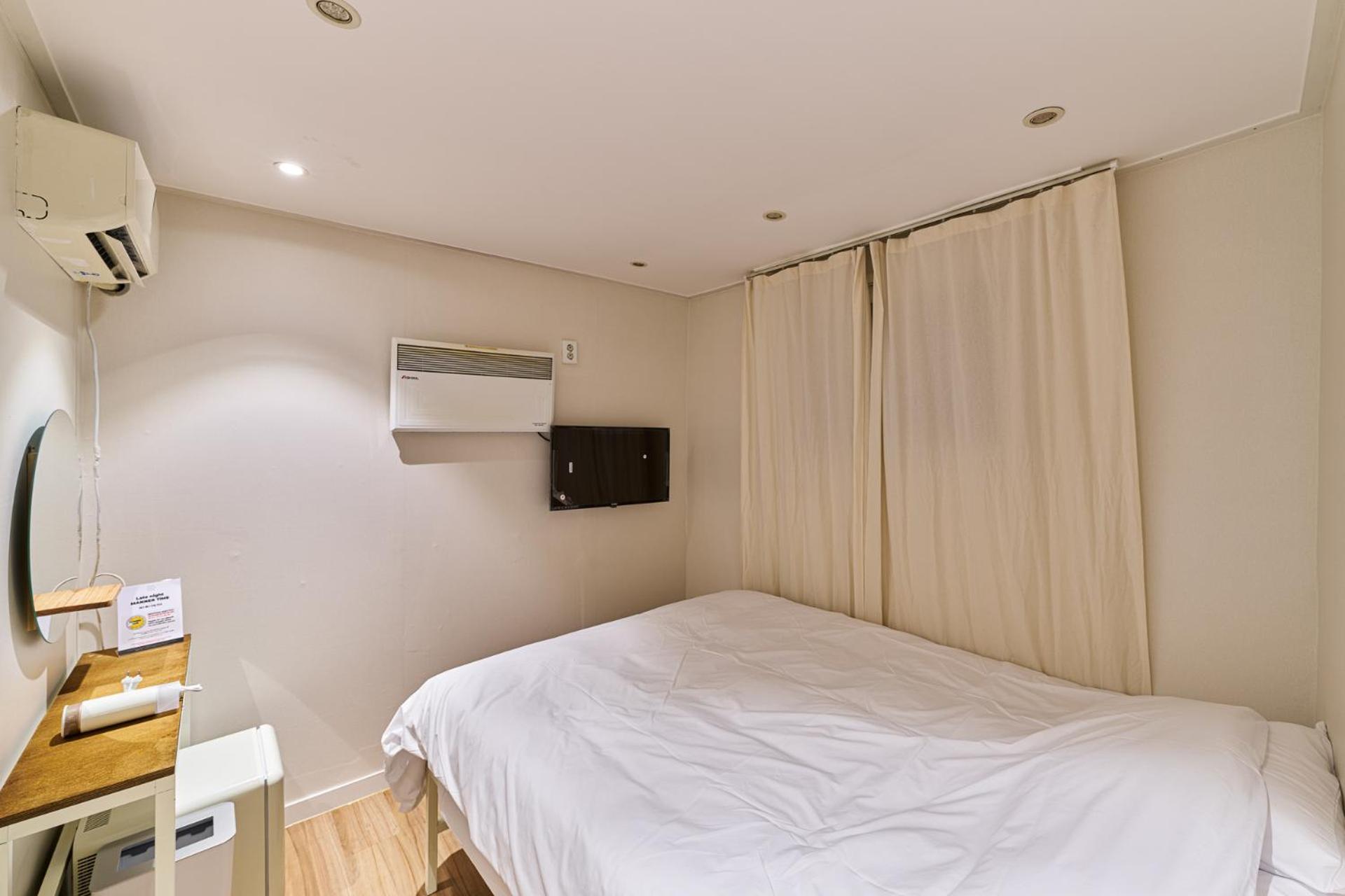 Life In Insa Hostel Seoul Ngoại thất bức ảnh