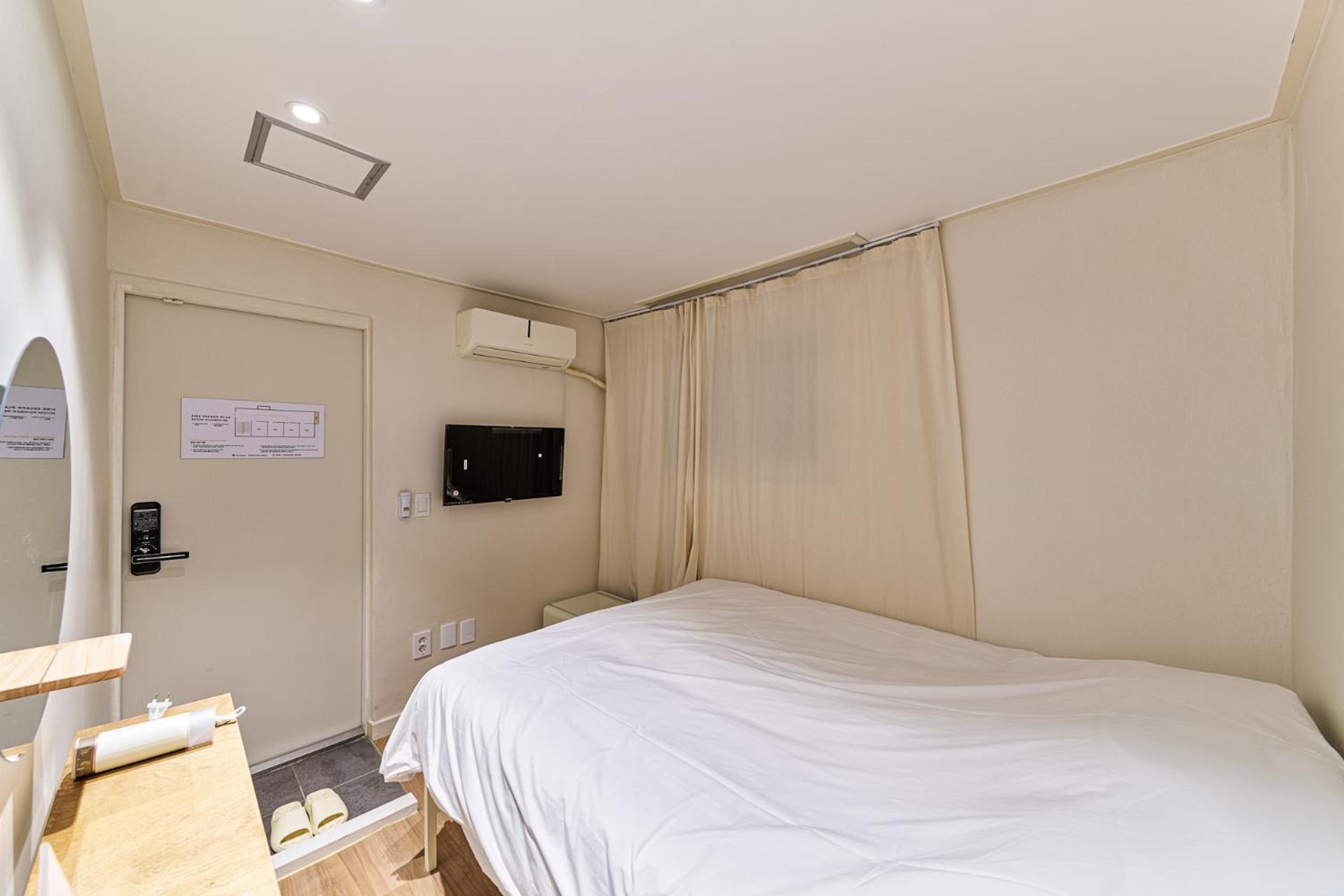 Life In Insa Hostel Seoul Ngoại thất bức ảnh